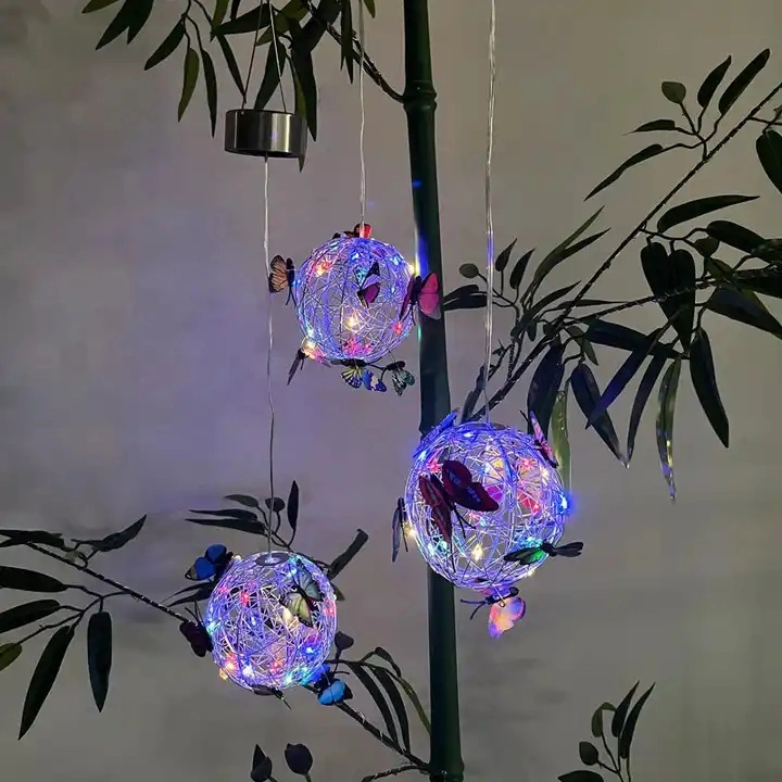 High Quality Garden Butterfly LED Light Wind Chime Light for Home Yard Garden Simulation Animal Hanging Tree Lamp