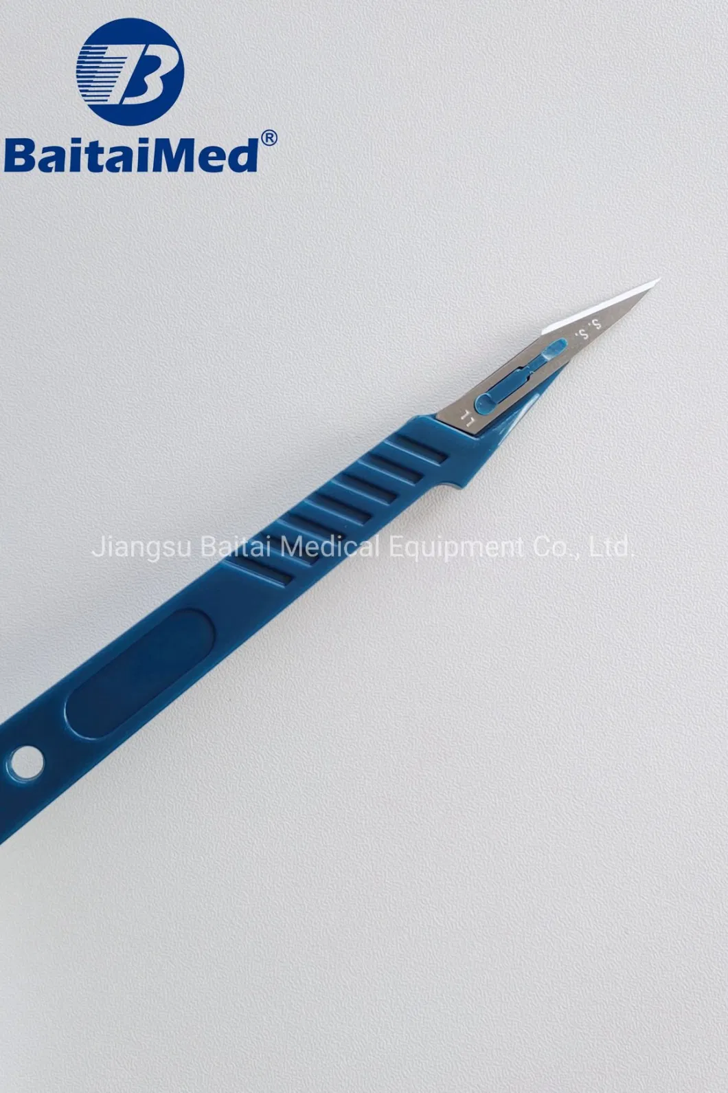 Stainless Steel Surgical Safety Scalpel with Plastic Handle