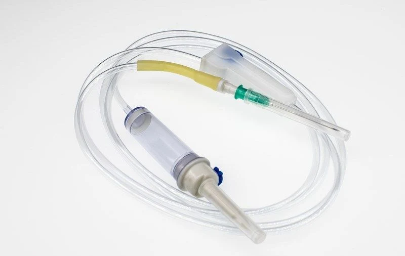 Inexpensive Medical Burette Disposable IV Infusion Set and Components with Filters