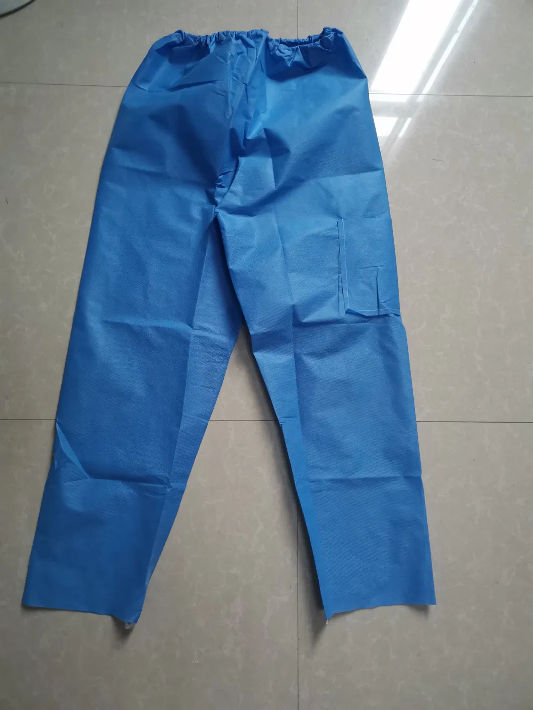 Disposable Nonwoven Nursing Scrub Suit for Nurse Doctor Surgeon in Hospital