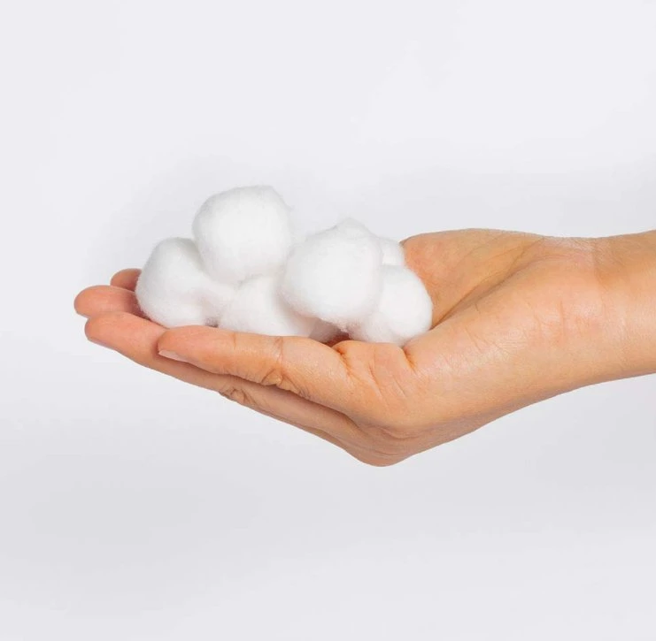 Hosptical Use Absorbent Cotton Balls Disposable Cotton Ball