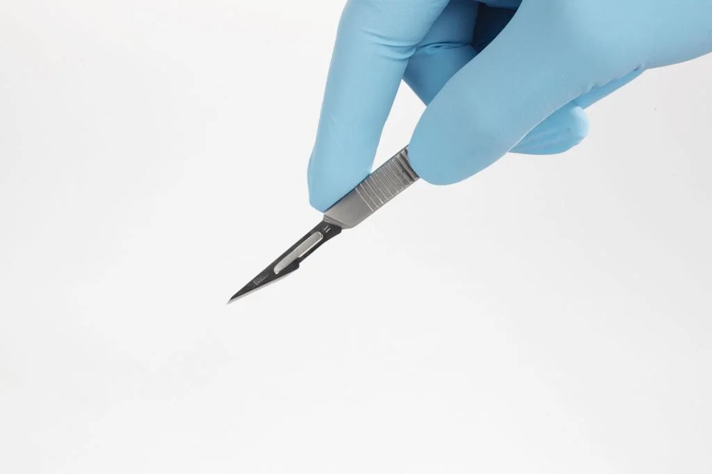 Medical Sterile Stainless Steel Disposable Scalpel Without or with a Handle