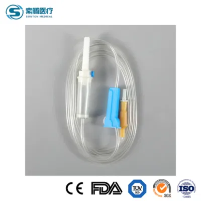 Set de infusión médica desechable IV ordinario con aguja CE, ISO con filtro Luer Slip/Lock tipo cámara de goteo intravenoso.
