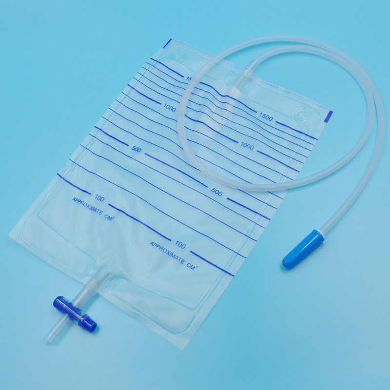 Disposable PVC Medical 100ml or 200ml Standard Economic Urine Bags with Push-Pull Valve Outlet