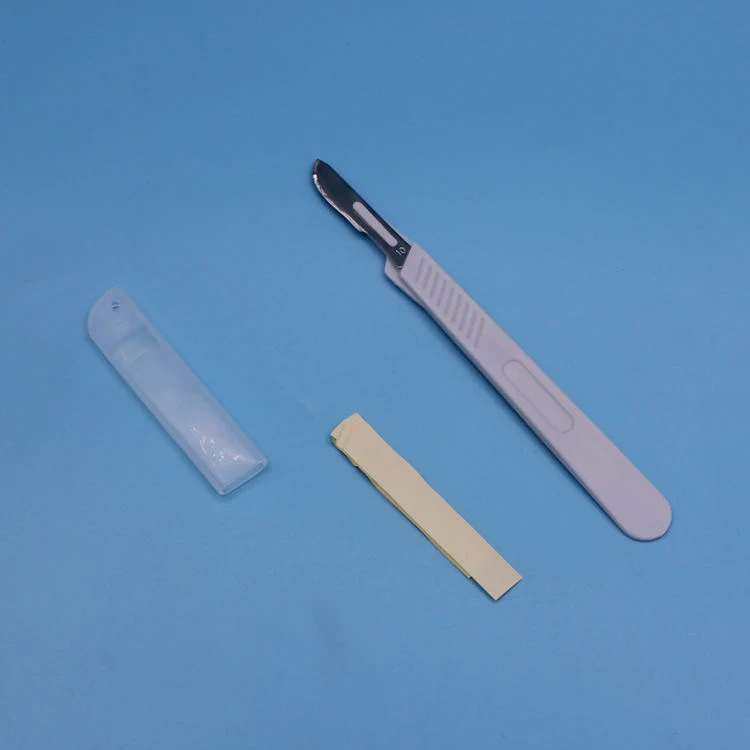 Disposable Retractable Safety Surgical Scalpel Blade