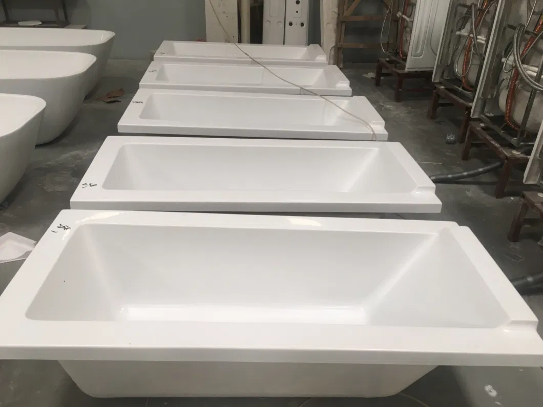 Woma Simple Soaking Drop-in Small Bathtub Cheap Price for Hotel and House (Q356A-140)