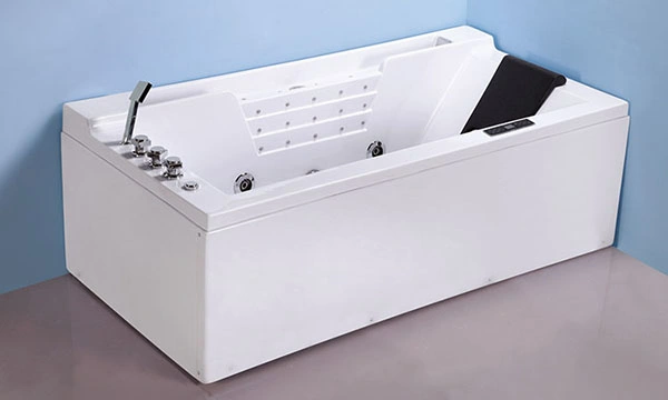 Rectangle Bathroom Jet Whirlpool Tub (KF-624)