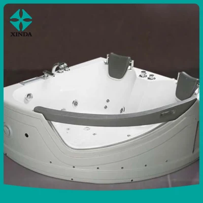 IDROMASSAGGIO piscina e accessori con getti per idroterapia indipendenti Piscina idromassaggio all&prime;aperto con idromassaggio