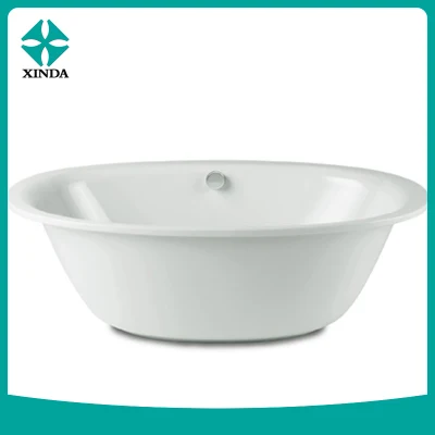 Vasca da bagno bianca autoportante in acrilico dal design elegante