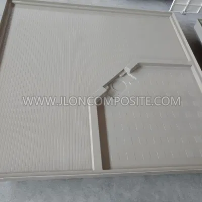  Vassoio doccia Hot Cast dal design a basso profilo
