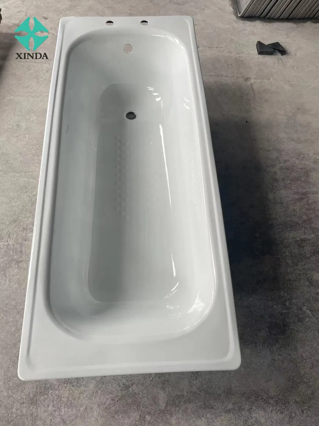 Steel Enamel Shower Bathtub with Tap Hole Nigeria Bath