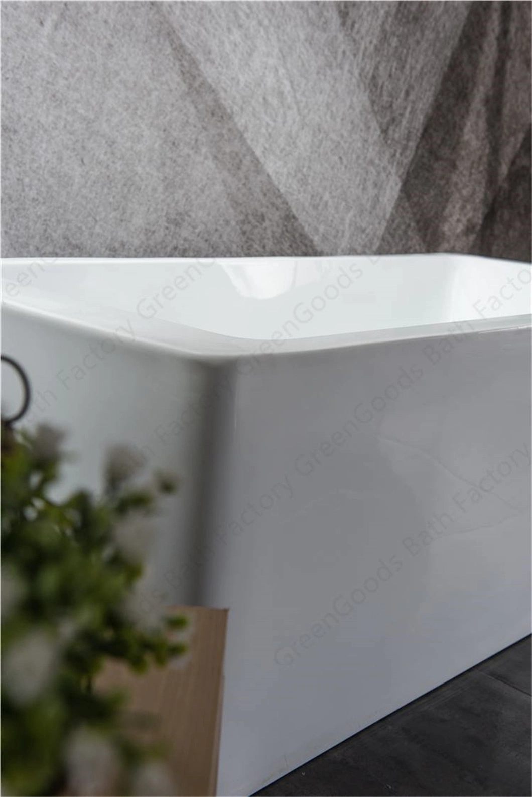 CE Foshan High Qualiti Sanitary SPA Free Standing Bath Tub Air Jets Whirlpool Massage Bathtub
