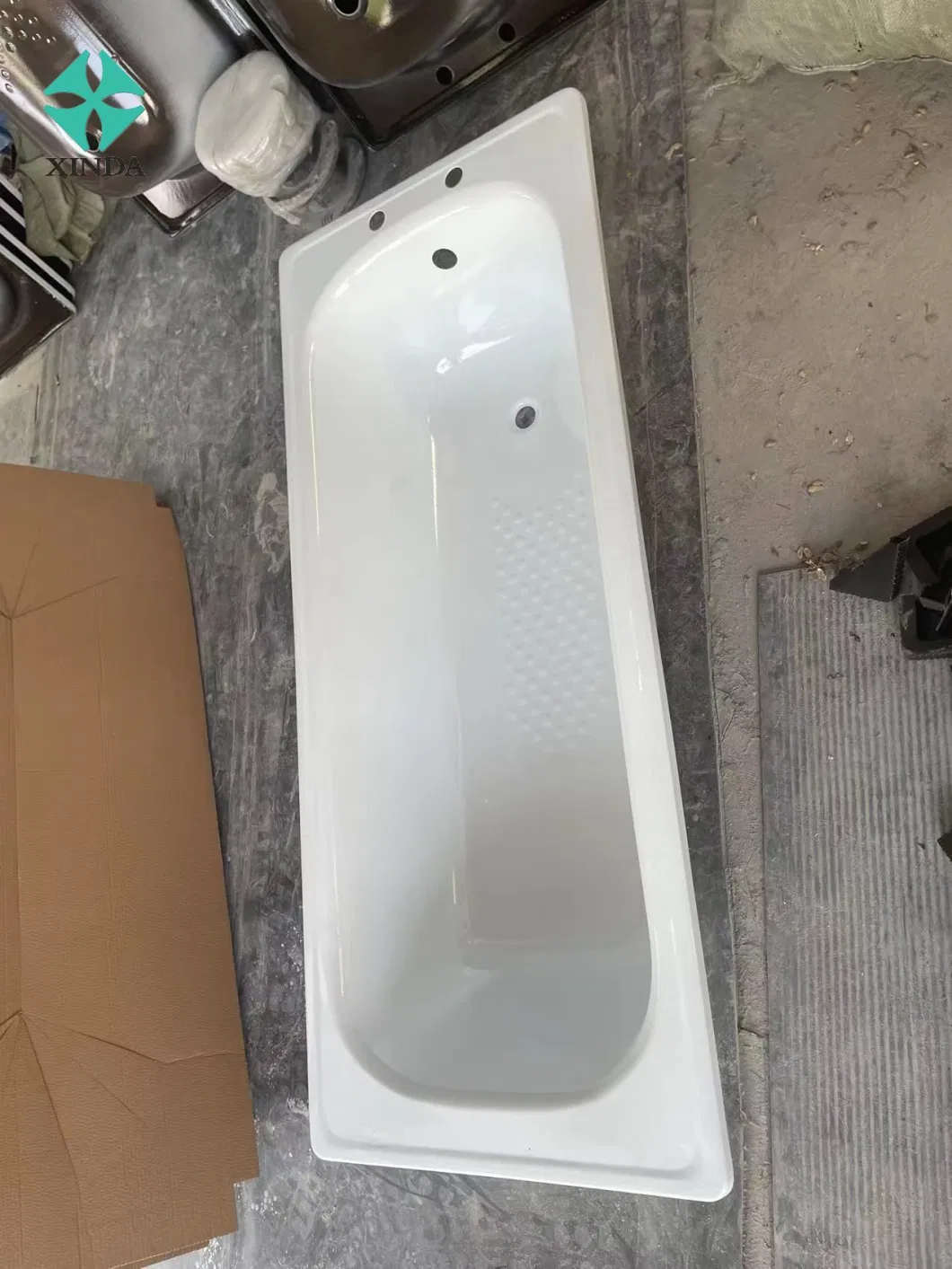 Steel Enamel Shower Bathtub with Tap Hole Nigeria Bath