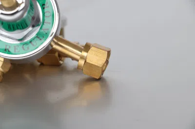 American Type Cga540 Oxygen Gas Pressure Regulator Medium Duty with Zinc Cover