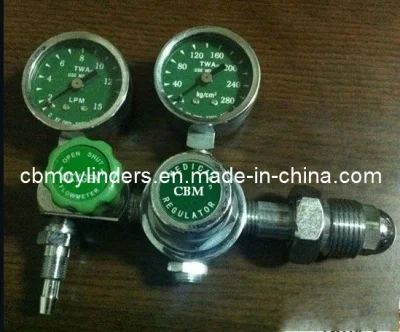 Medical Gauge Flow Oxygen Regulator for Large O2 Tanks