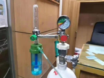 Factory Price Medical Oxygen Pressure Regulator Flow Meter for Cylinder Oxygen Regulator