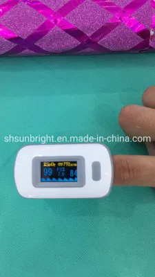 Portable LED SpO2 Blood Oxygen Oximeter Medical Finger Pulse Oximeter
