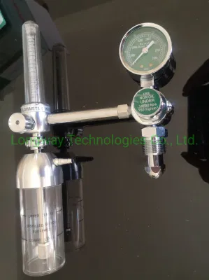 Oxygen Regulator with Flowemter and Humidifier Bottle