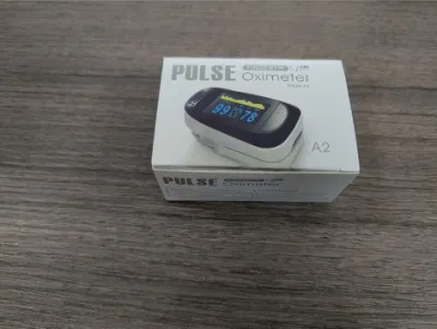 Low Price Medical Device Portable Neonatal Adult Handheld Pulse Oximeter with SpO2