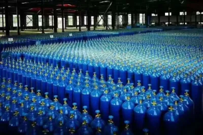 Hot Sale 150bar High Pressure Composite 40L Oxygene Tank 47kg Medical Oxygen Cylinder