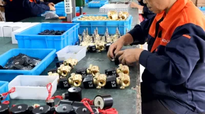 KVL 28 034L0046 1 1/8&prime;&prime; Solder ODS HVAC Refrigeration CPR Pressure Regulating Valve Crankcase Pressure Regulator