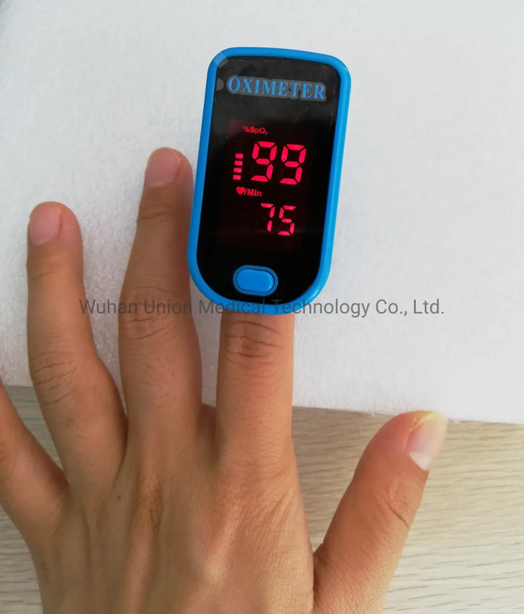 Medical Portable Digital LED Fingertip Pulse Oximeter