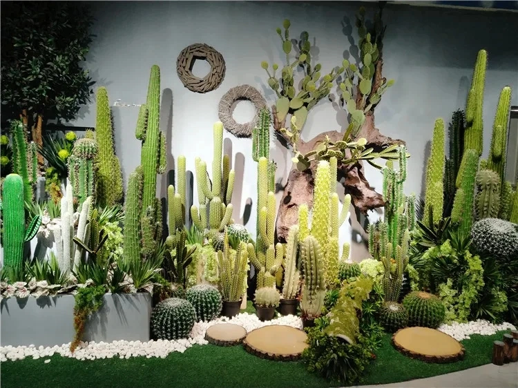 Meirui Hot Sell Large Artificial Cactus Plant for Garden Home Hotel Decoration