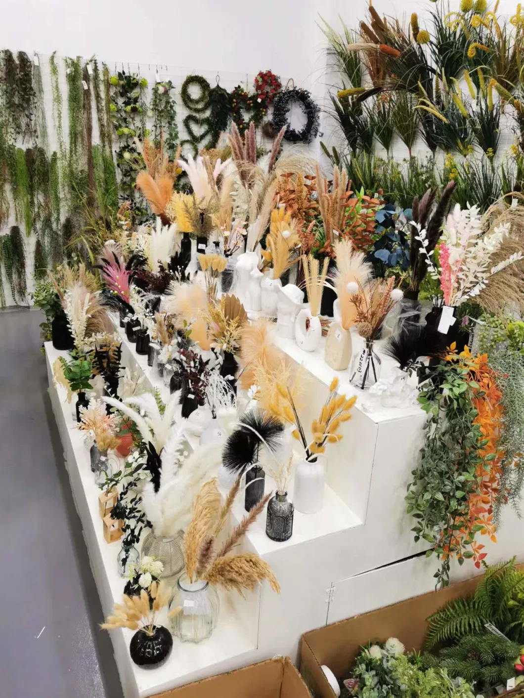 Wholesale Handmade Dried Flowers with Cotton Vases for Home Decor