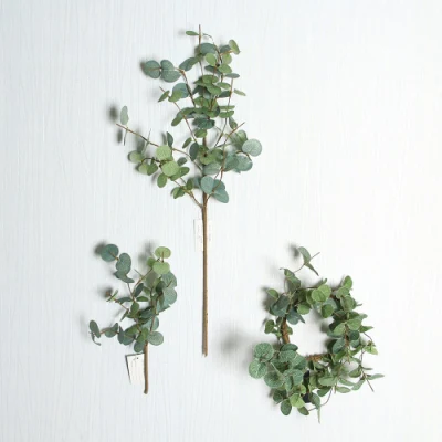 China Hot Sell Real Touch Eucalyptus la seda deja pequeñas ramitas Plantas artificiales y flores