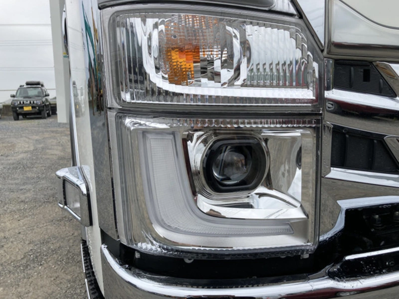 New Style 24V LED Headlight with Projector for Isuzu 700p 2022 2023 Elf USA Npr Npr150 Nlr130 Frr190 Frr210 Frr