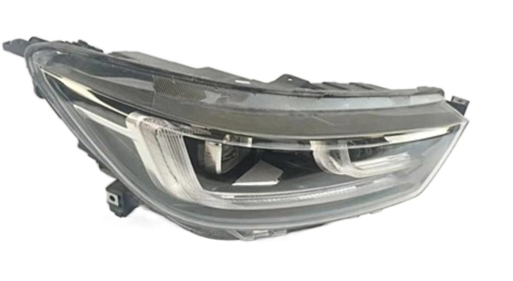 Auto Spare Part Car Lamp Light Headlight Headlamp for Chery Tiggo 8 Plus