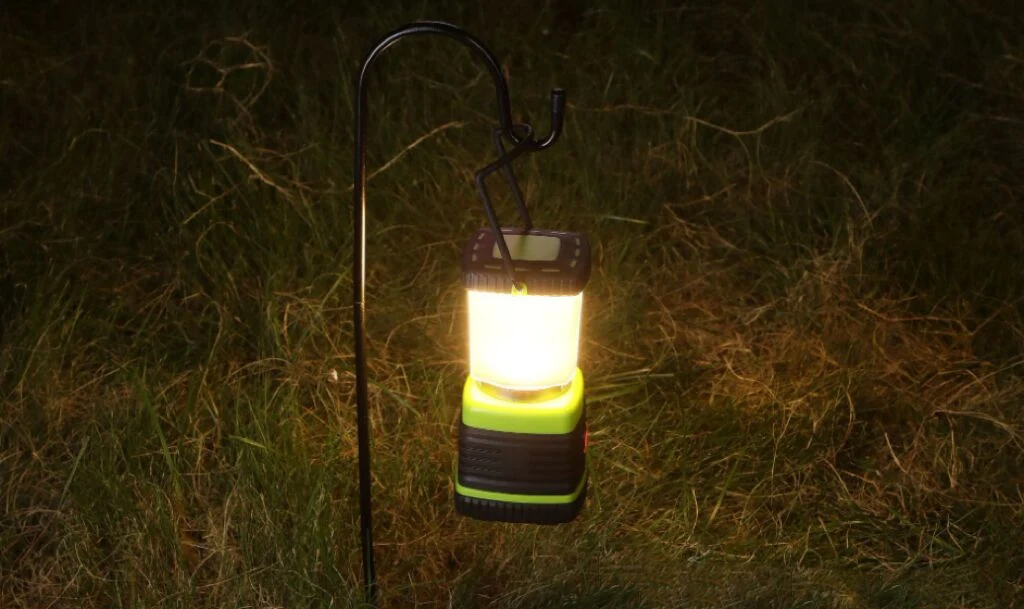 Hot Selling Outdoor Waterproof LED Hanging Solar Camping Tent Lantern Light