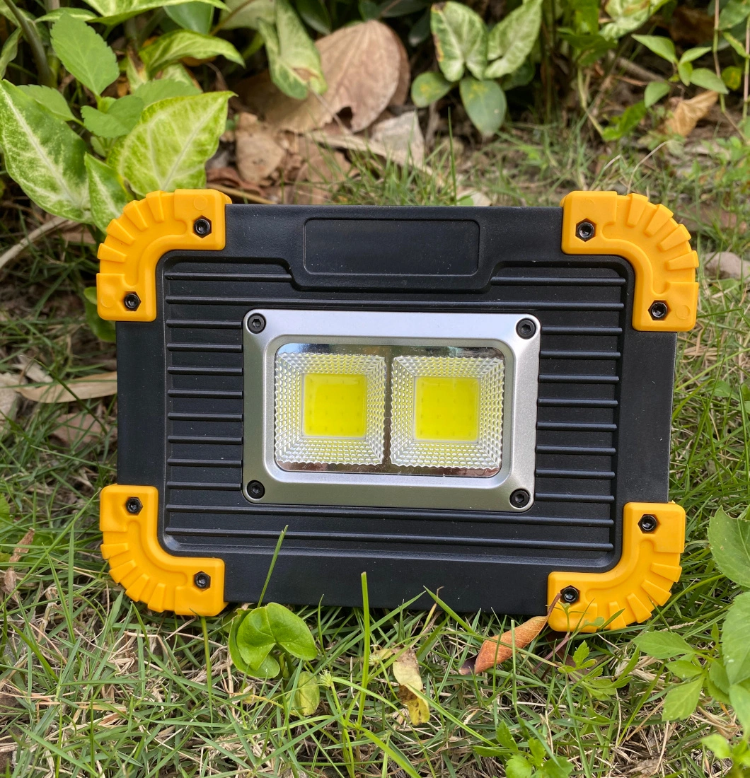 USB Rechargeable Outdoor Camping and Searching LED Work Light with Emergency Power Bank
