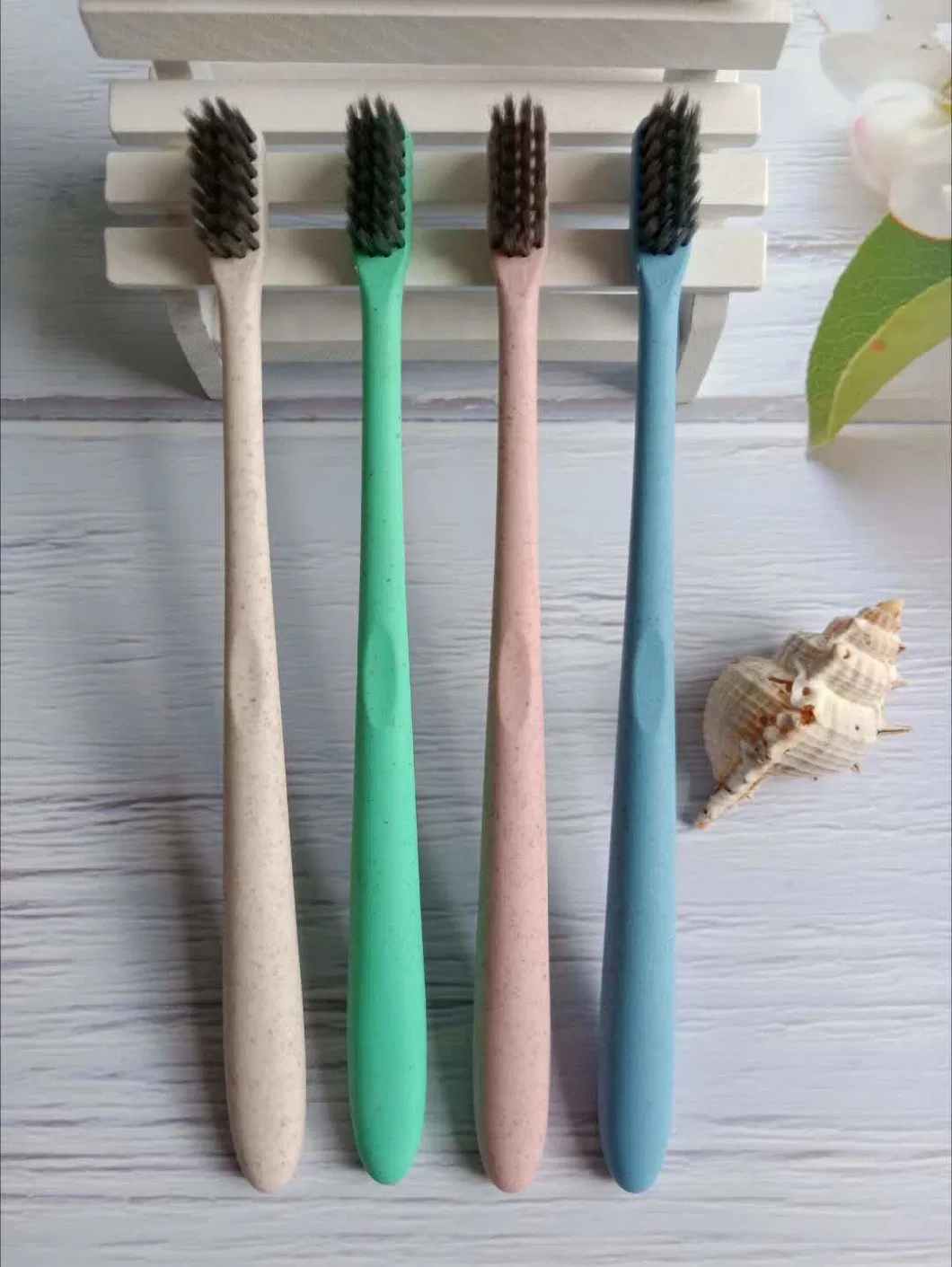 Eco-Friendly Corn Starch Toothbrush with Beauty Style for Hotel Room Using