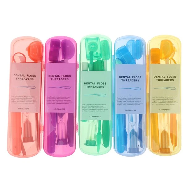 Colorful Disposable Oral Mirror Toothbrush 8-Piece Set Children&prime;s Oral Travel Cleaning Set