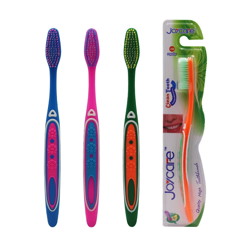 Hot Sale Super Soft Bristle Adult Portable Toothbrush with Rubber Handle