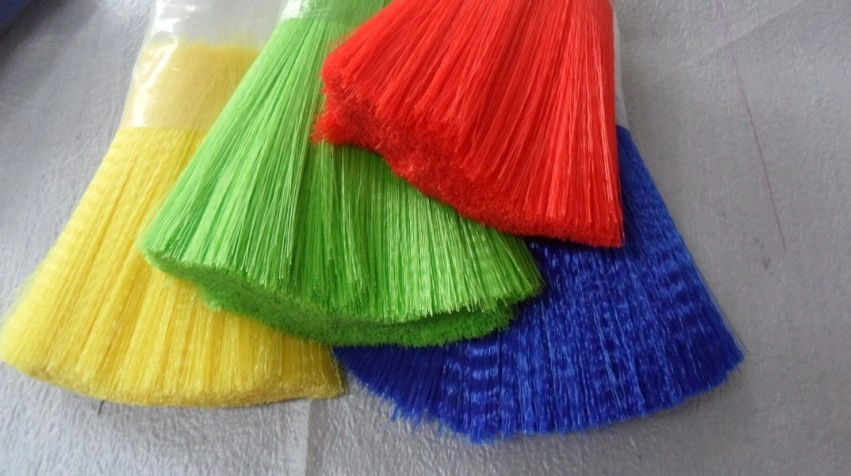 Supply of PVC Mixed Color Filament, Elasticity Fleece Bristles, Customized Corrugated Silk