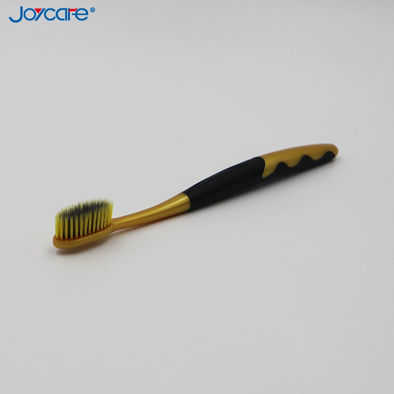 High Quality Soft Bristles Interdental Cleaning Toothbrush with Golden Rubber Handle Adult Toothbrush