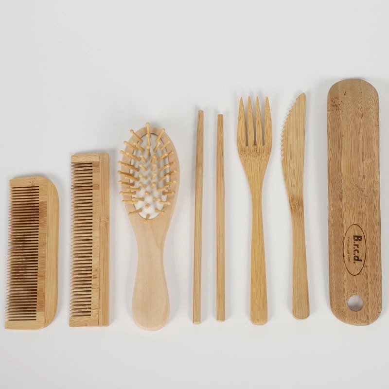 Foldable Plastic Comb and Toothbrush for Hotel &amp; Travel