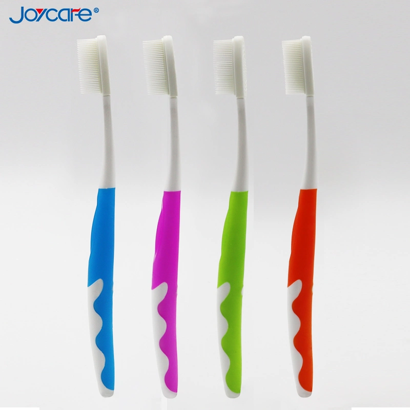 Wholesale Nano Bristles Tooth Cleaning/Rubber Handle Portable Adult Toothbrush