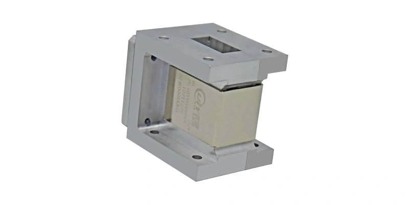 WR75 13.75~14.5GHz Ku Band UIY RF Microwave Waveguide Isolator for Telecommunications