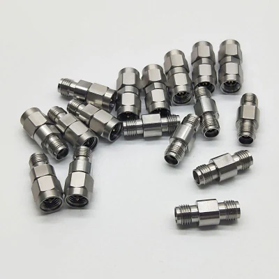 T0 1,85mm adaptador coaxial hembra en ángulo recto 1,85mm