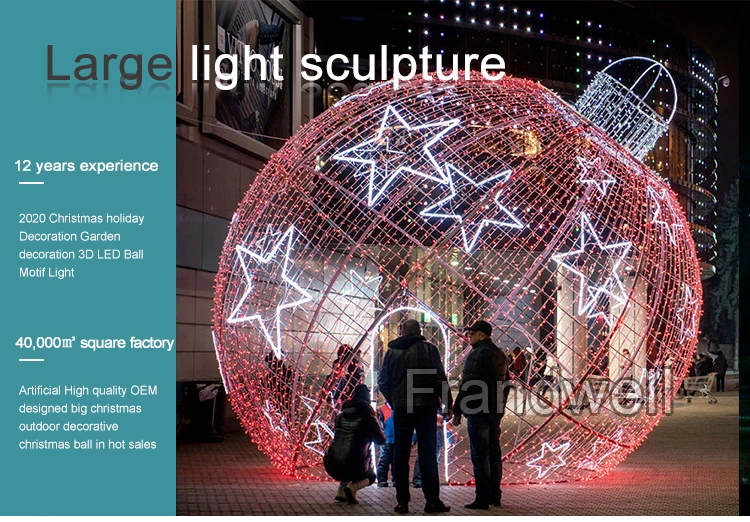 Outdoor Luxury Christmas Decorations Big LED Light Channel Christmas Ball for Sale