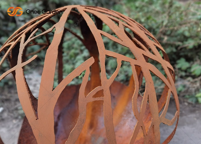 Fire Ball Laser Cut Rust Customized Corten Steel Sphere