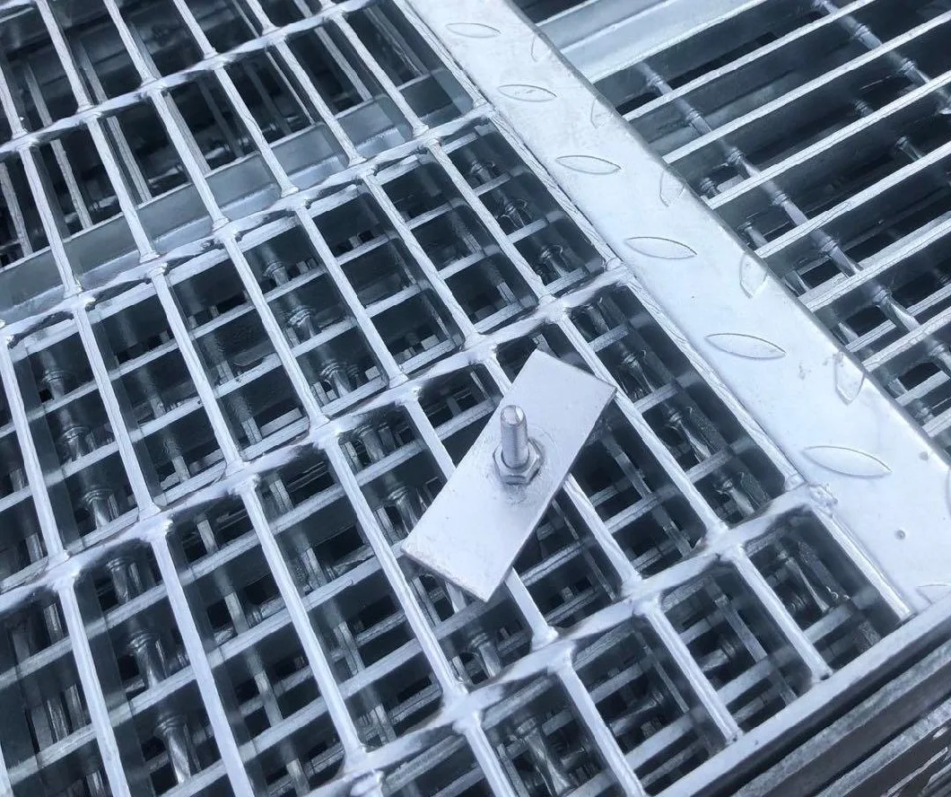 Metal Building Materials Galvanized Ms Drain Car Park Drainage Steel Grating for Construction