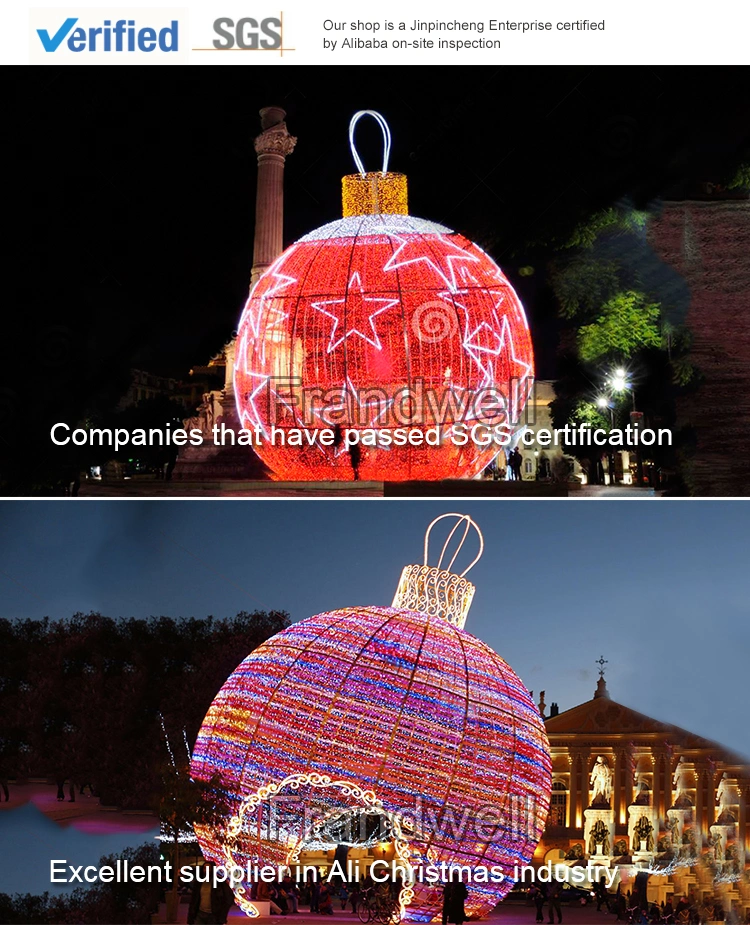 Outdoor Luxury Christmas Decorations Big LED Light Channel Christmas Ball for Sale