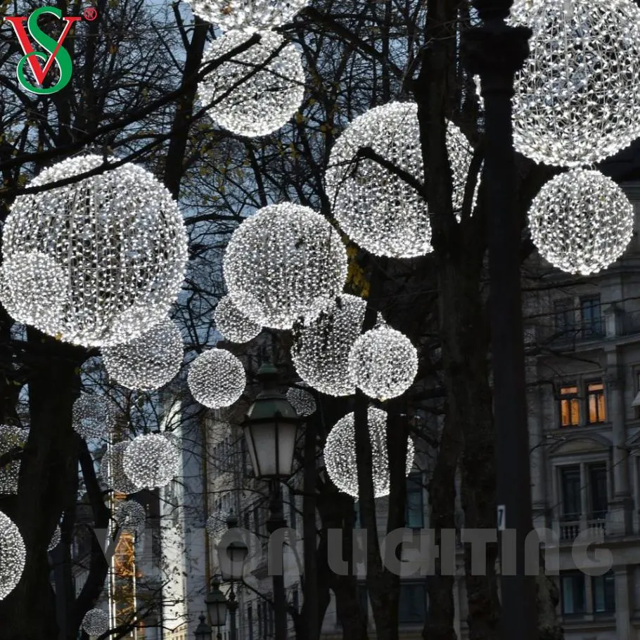 3D Christmas Decorative Tree Hanging Ball Lights for Outdoor Use