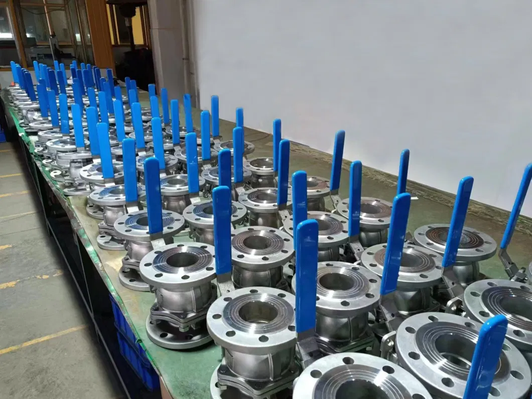 Polishing Stainless Steel304/316/304L/316L L/ T /X Type DN8-DN300 150lb-1000lb Valve Ball Customized