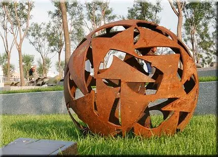 Garden Art Rusty Decor Metal Sculpture Metal Sphere