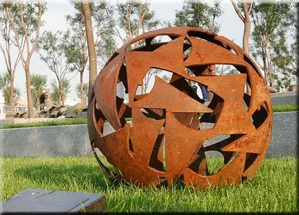 Garden Decor Big Rusty Metal Ball